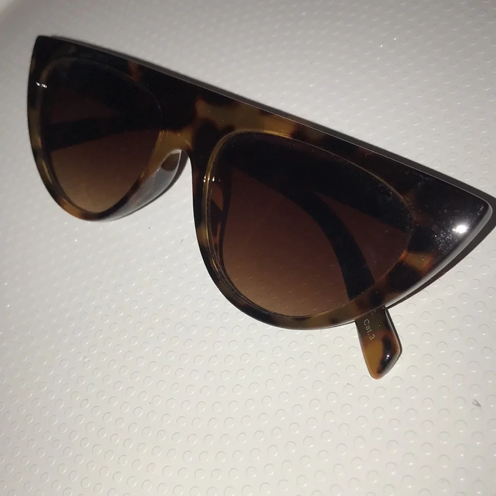 🆕American Eagle Sunglasses